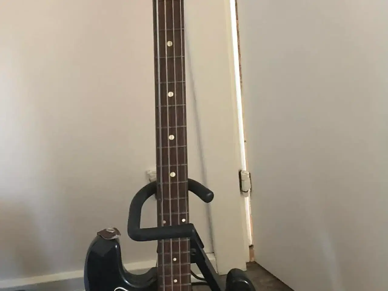 Billede 1 - El-bas  og CRATE Basforstærker