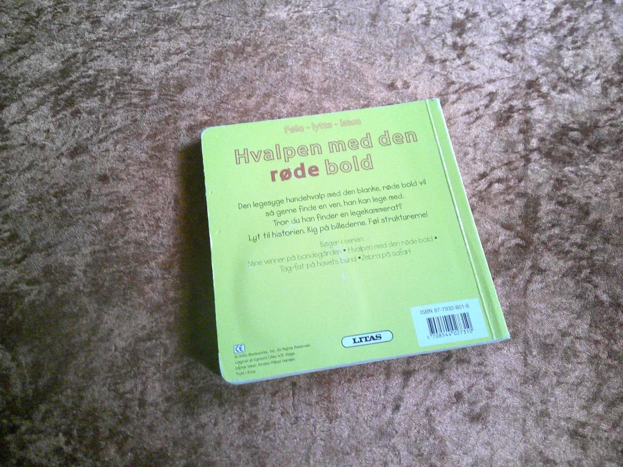 Billede 4 - Hvalpen med den røde bold, Kirsten Påbøl Hansen