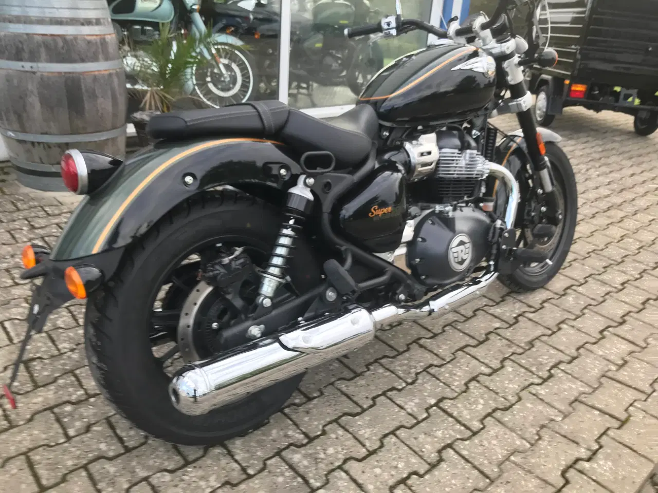 Billede 3 - Super Meteor 650  Interstellar Som Ny