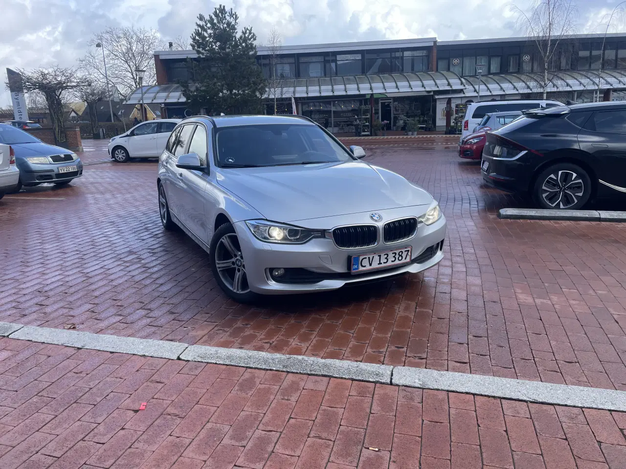 Billede 6 - BMW 320d med automatgear 