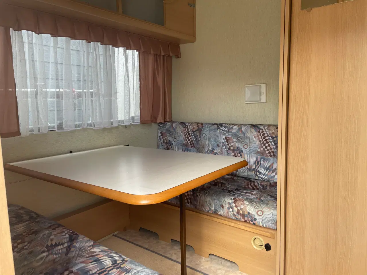 Billede 2 - Campingvogn med alt udstyr