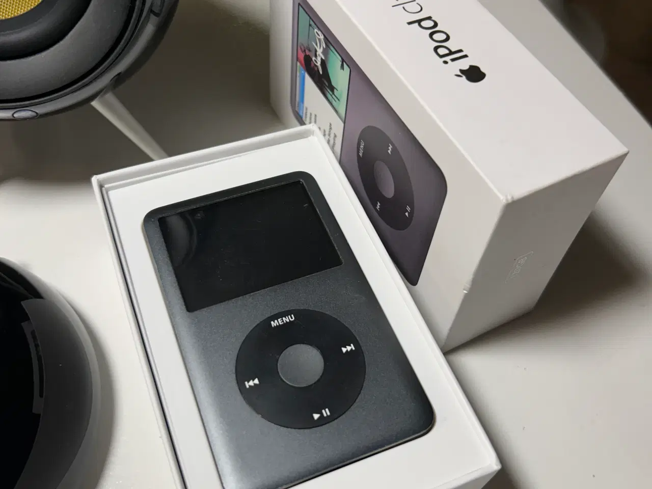 Billede 3 - Ipod Classic med Scandyna The Dock og højttalere