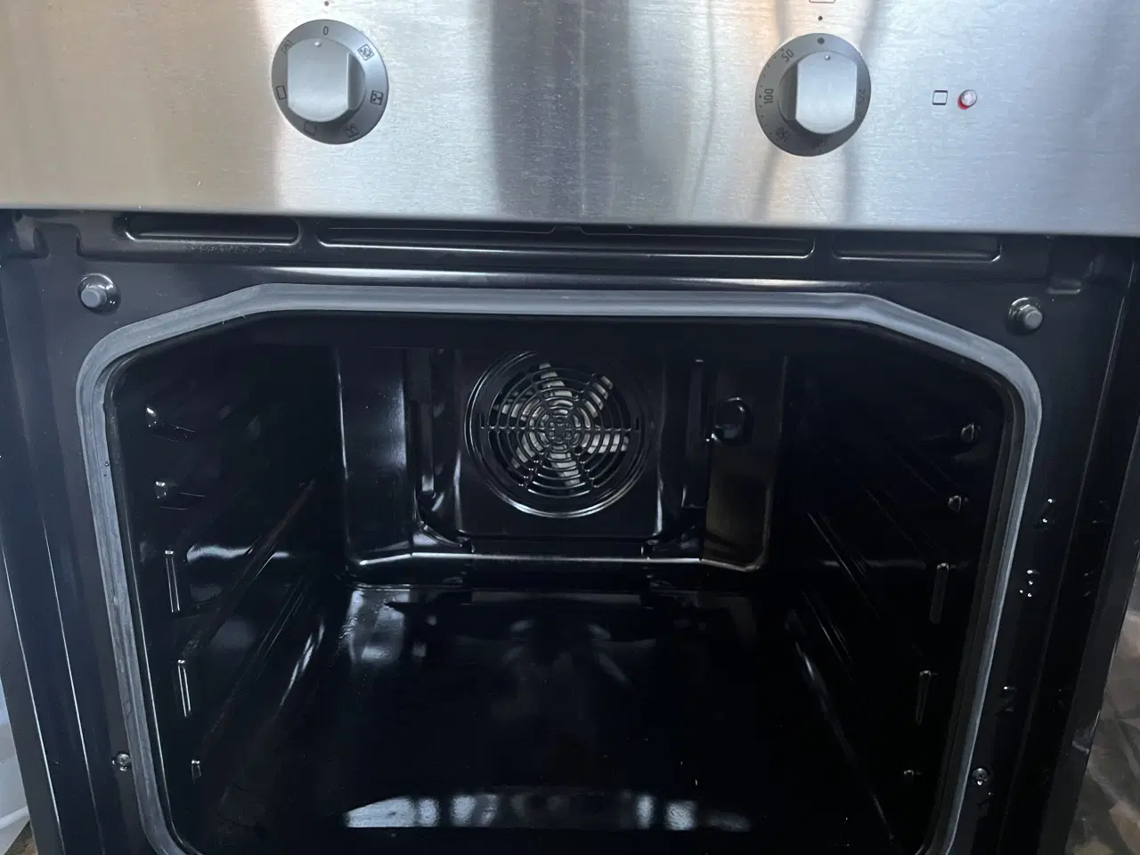 Billede 5 - Indbygningsovn med front i rustfrit stål