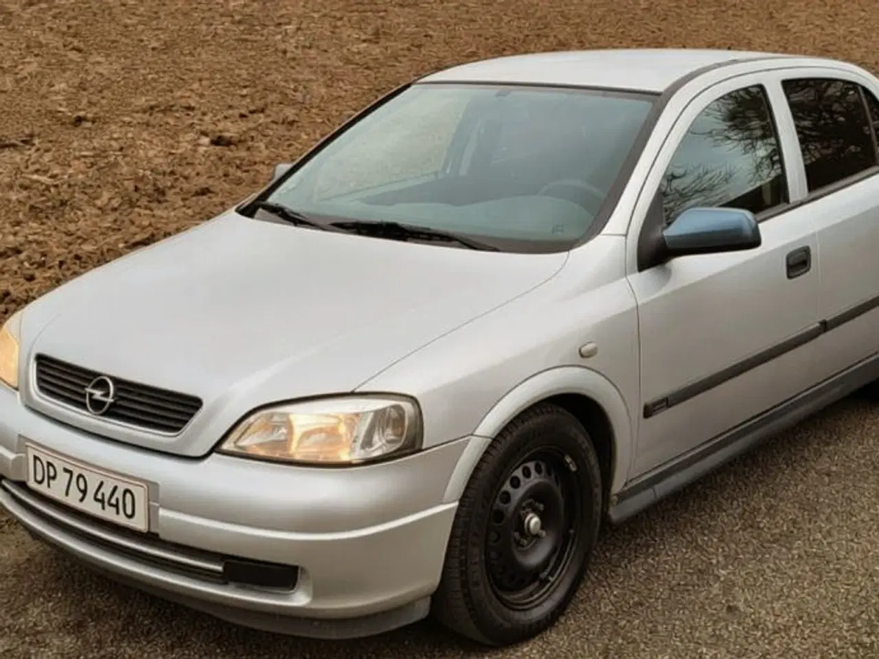 Billede 2 - Opel Astra 1.6i-16V, med syn og plader