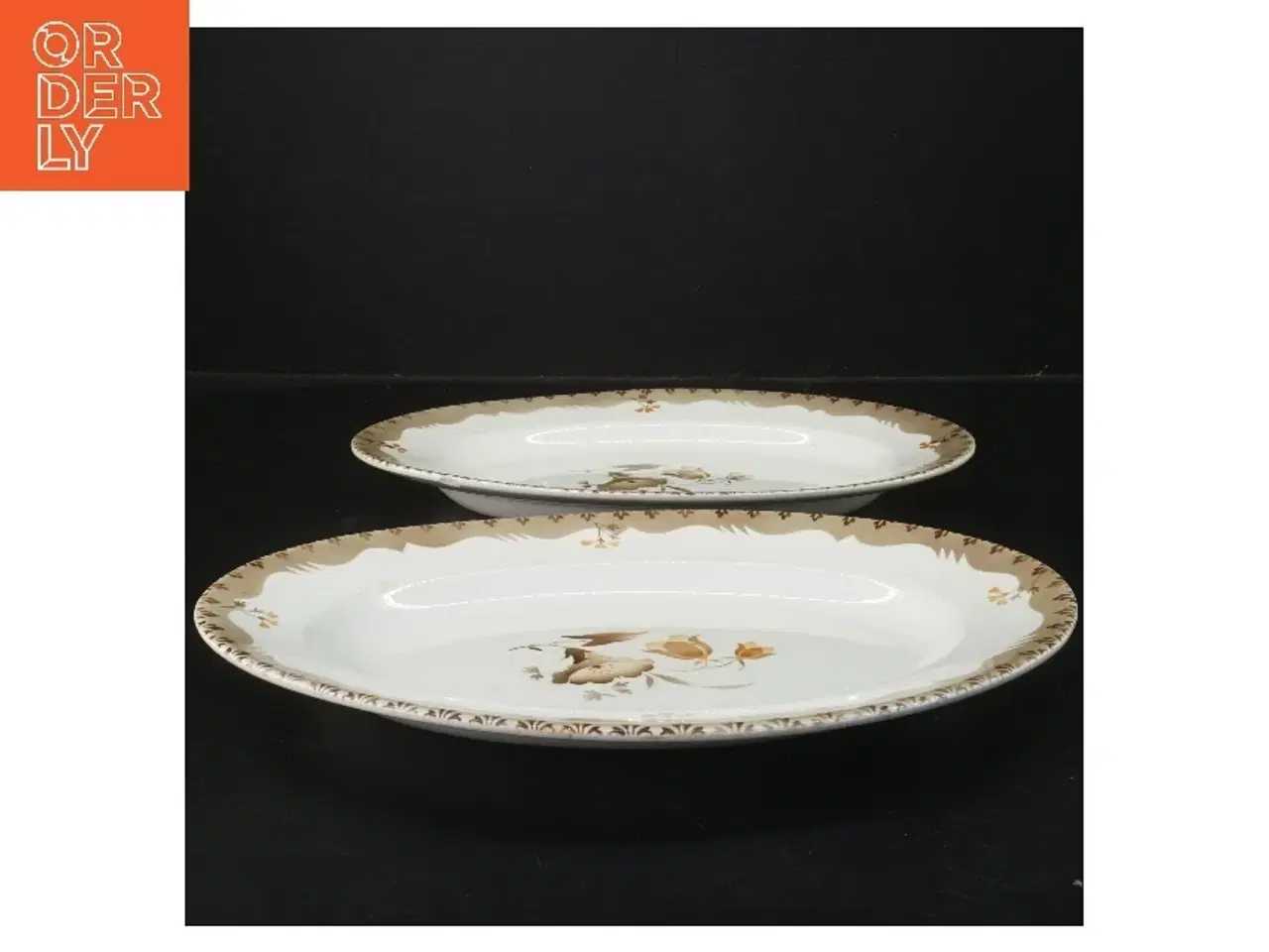 Billede 2 - Snerle …Fajance fade med blomsterdesign (str. 28x20 cm) fra aluminia