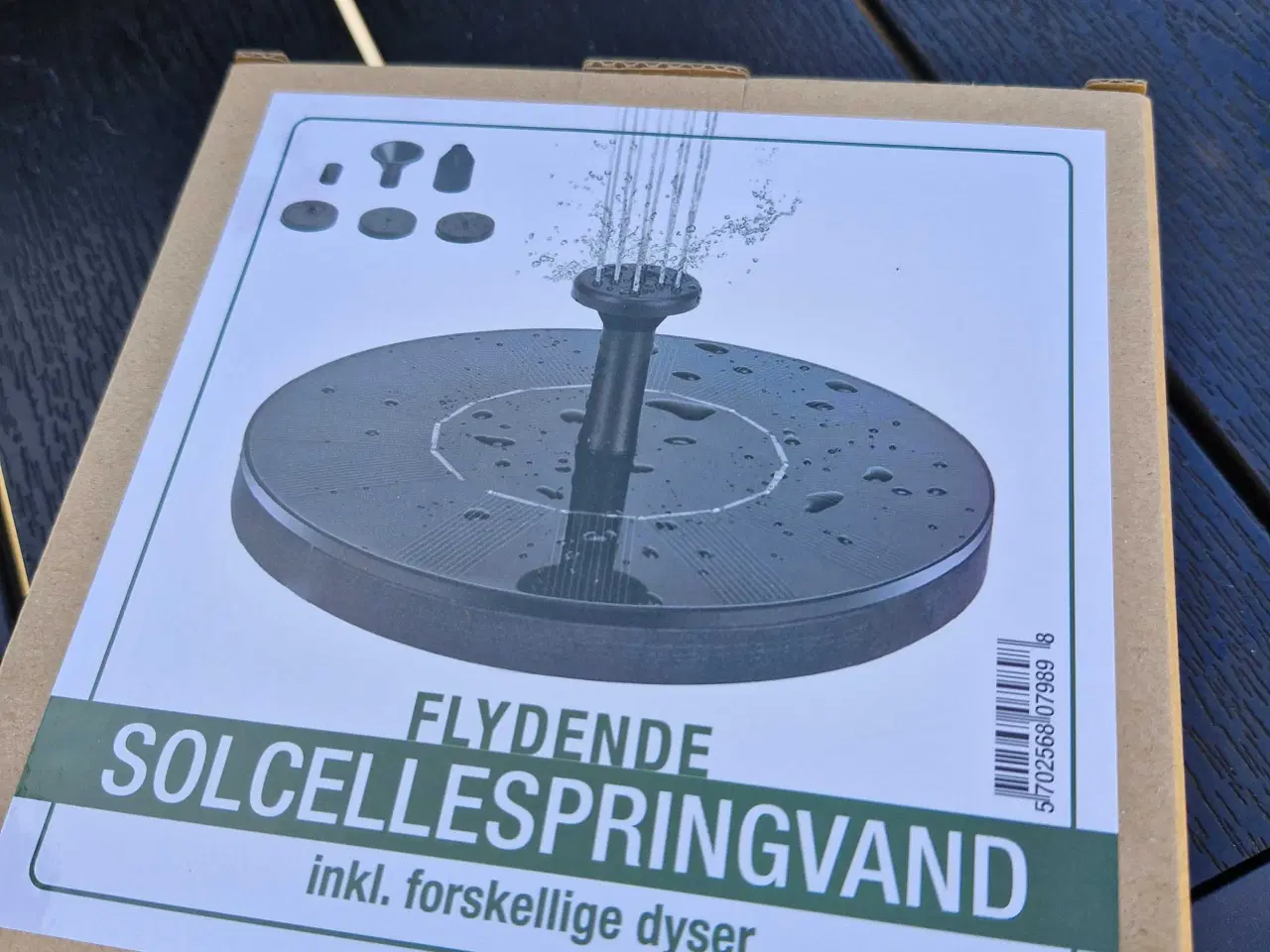 Billede 1 - Helt nyt Flydende Solcellespringvand. 