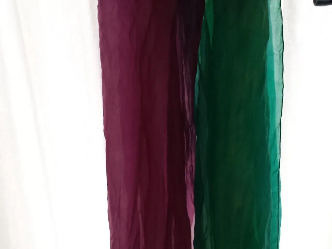 Billede 2 - Ensfarvede silketørklæder