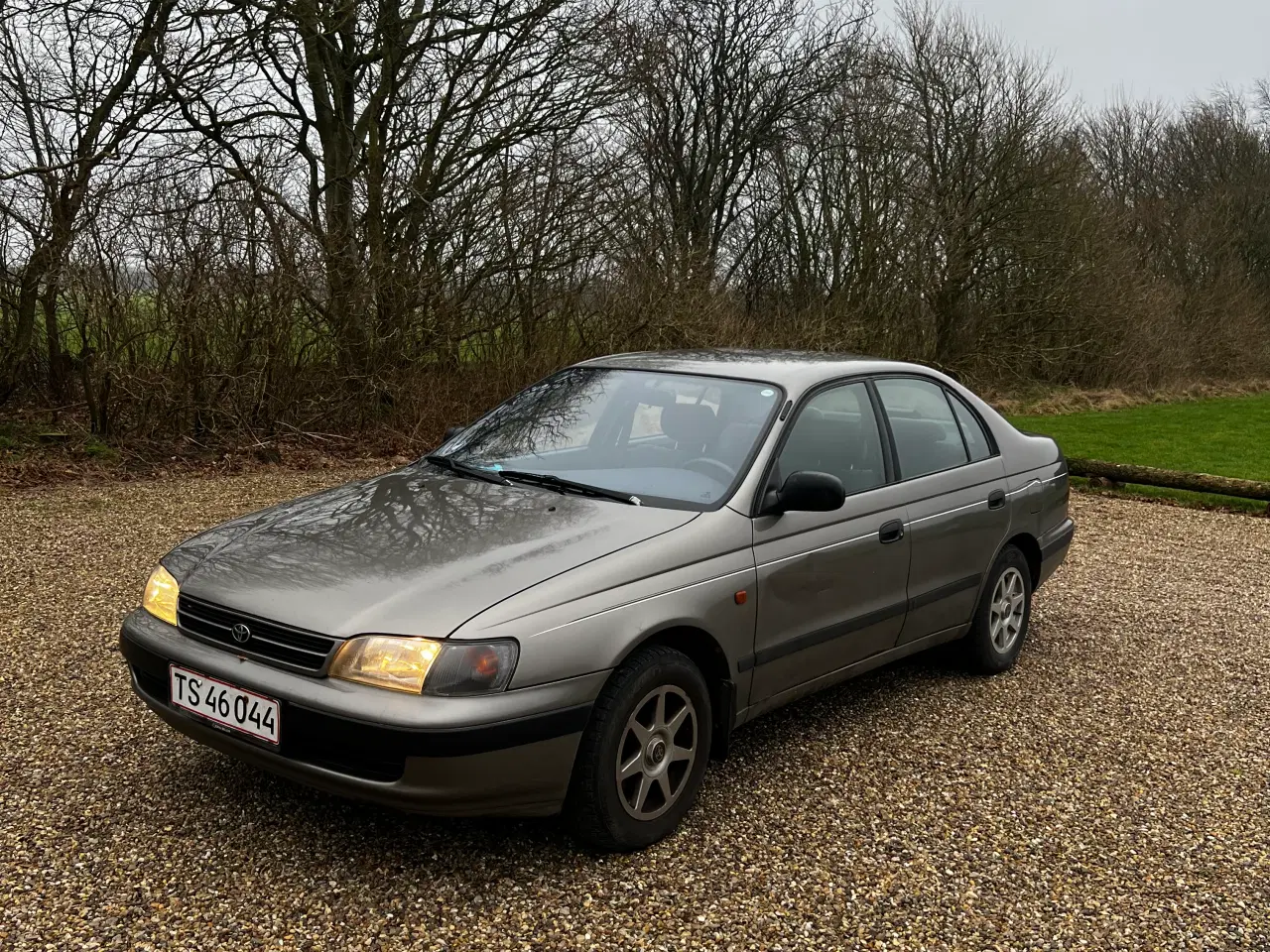 Billede 1 - Toyota Carina E 1,6 - 194900 km