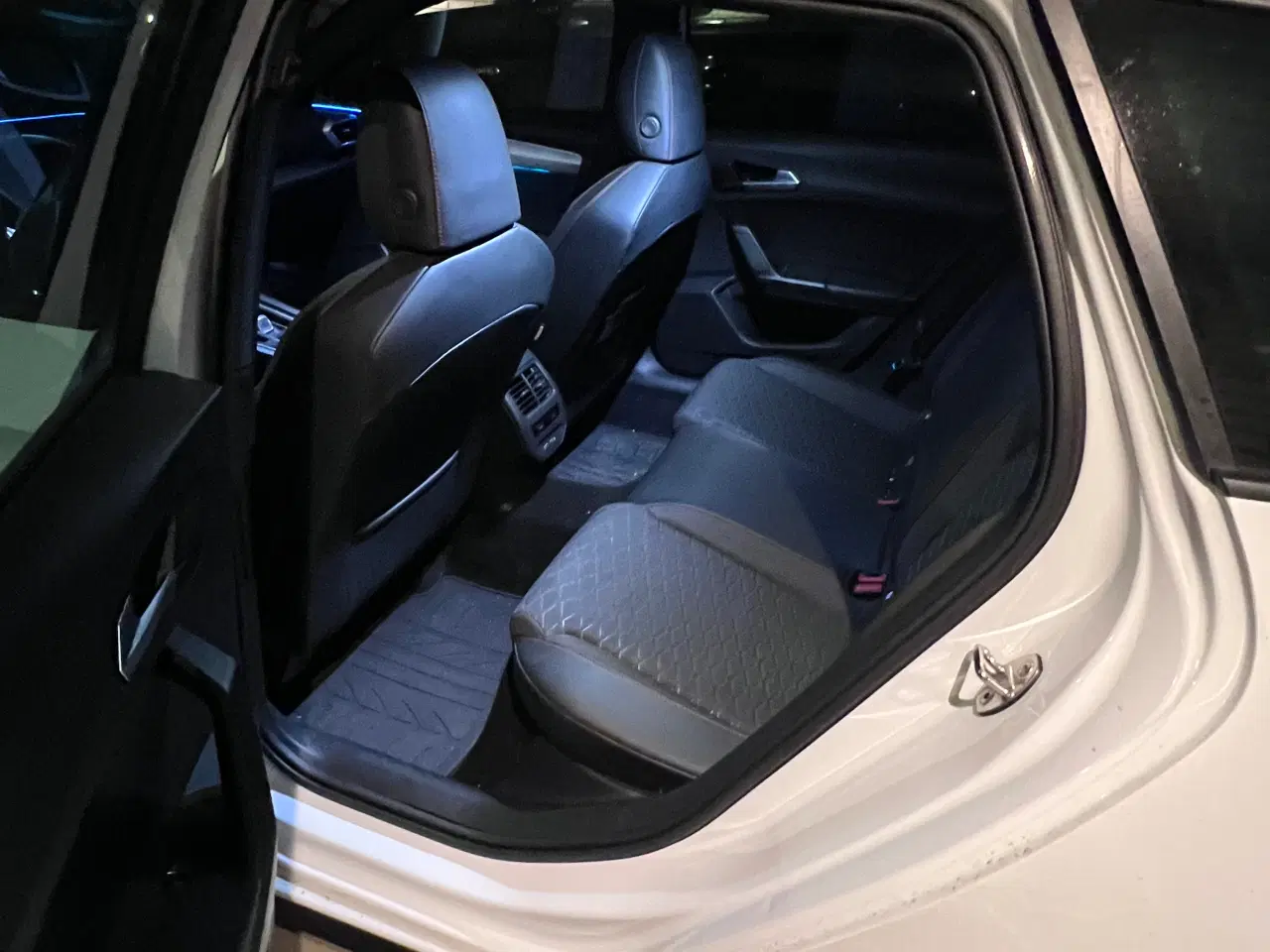 Billede 6 - Seat Leon FR Plug-in Hybrid 2021 – Lang garanti &