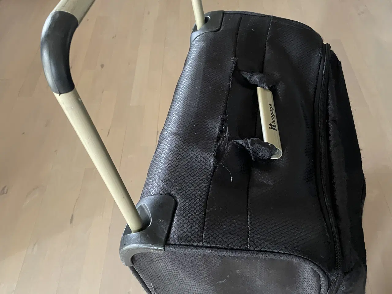 Billede 5 - Letvægtskuffert