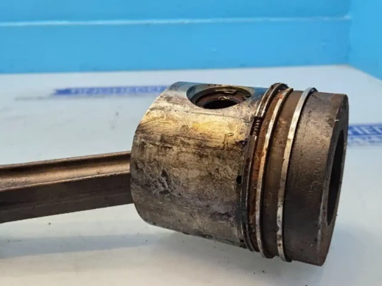 Billede 8 - Case 1620  Stempel  3055030R24