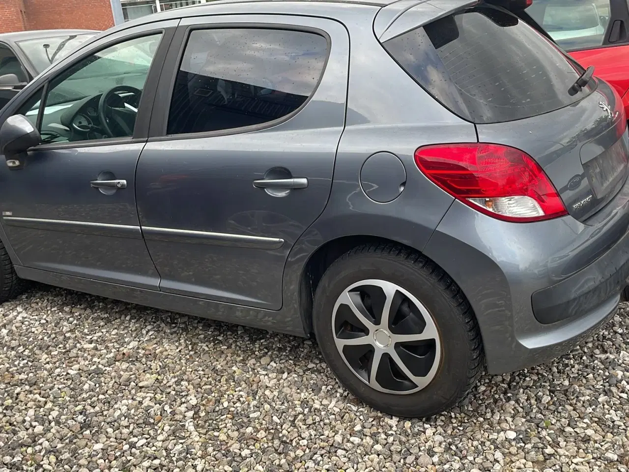 Billede 3 - peugeot 207.1.6.diesel vægtafgift 1/2. kr.1320 Nys