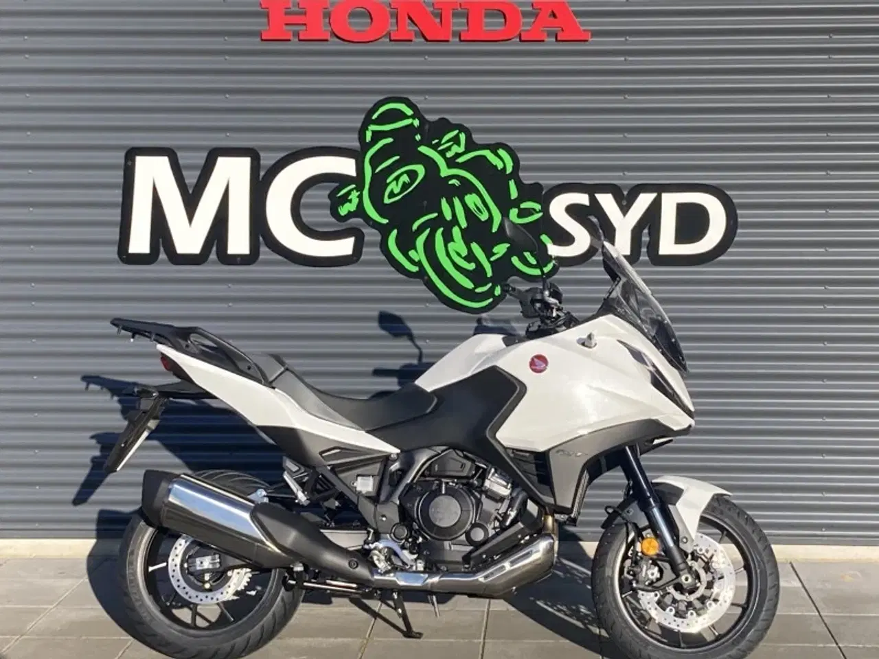 Billede 1 - Honda NT 1100 A MC-SYD BYTTER GERNE  5 ÅRS FABRIKS GARANTI