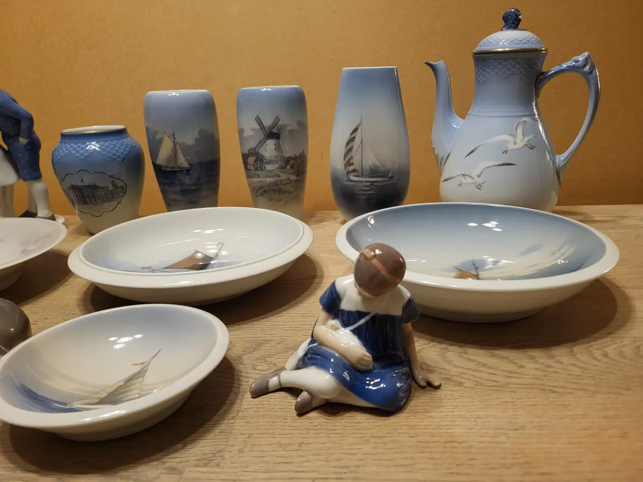 Billede 5 - En masse forskellige figurer,skåle, vaser.