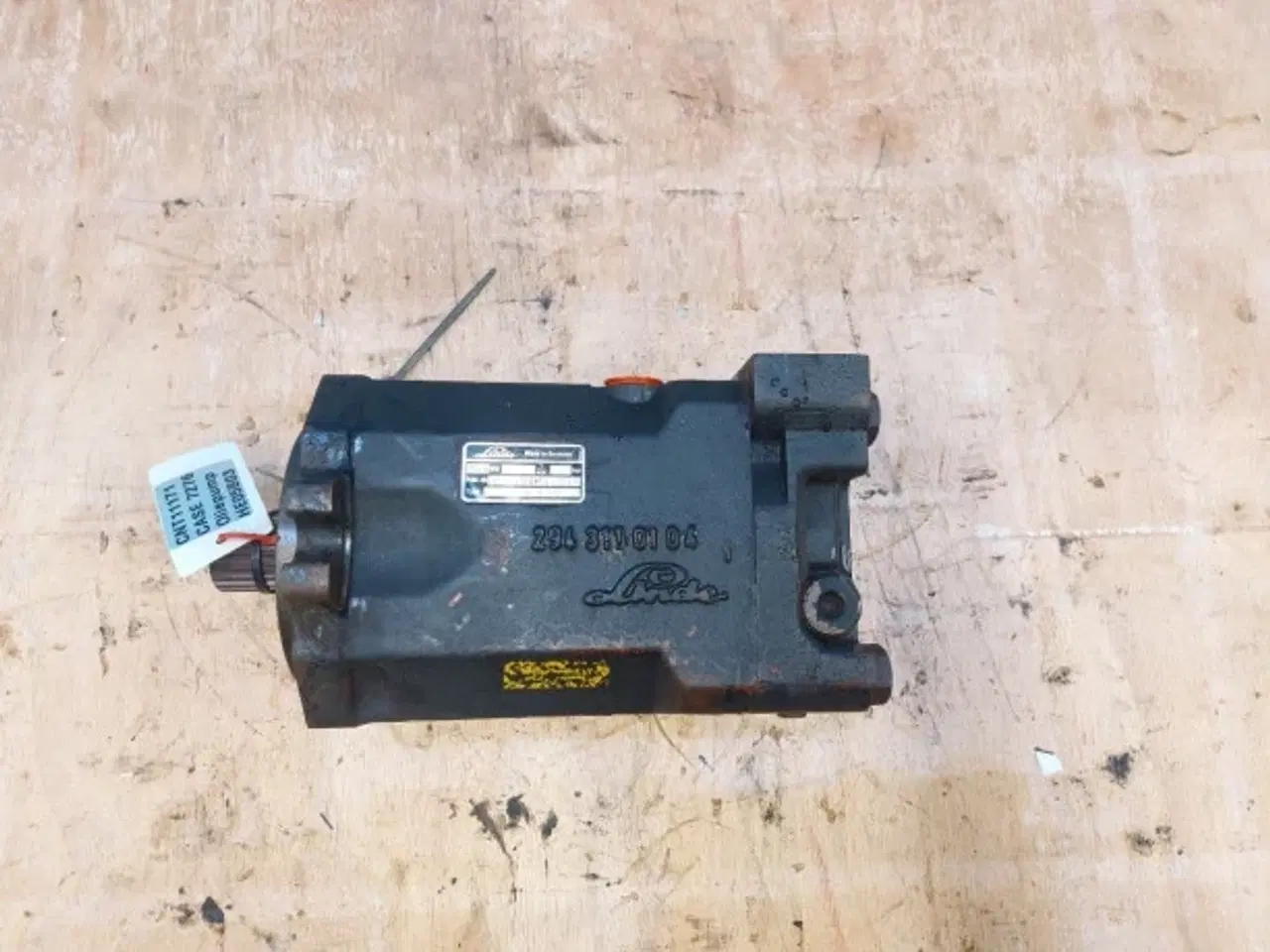 Billede 9 - Massey Ferguson 7276 Oliepumpe H2X294M00719