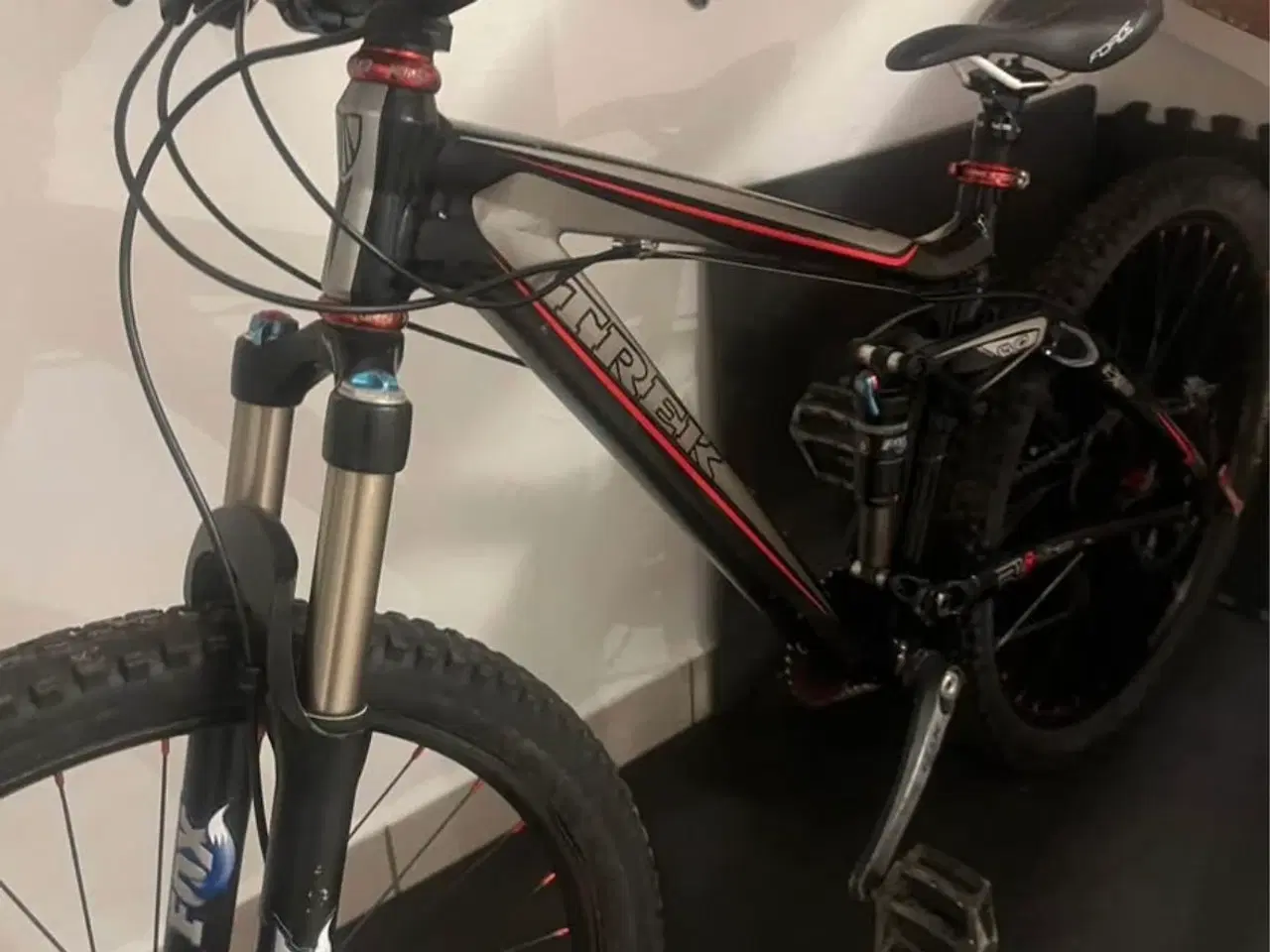 Billede 3 - Trek fuel 8, Størrelse S. 27.5” dæk. 