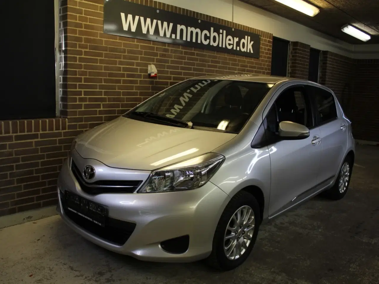 Billede 2 - Toyota Yaris 1,3 VVT-i T2 Touch