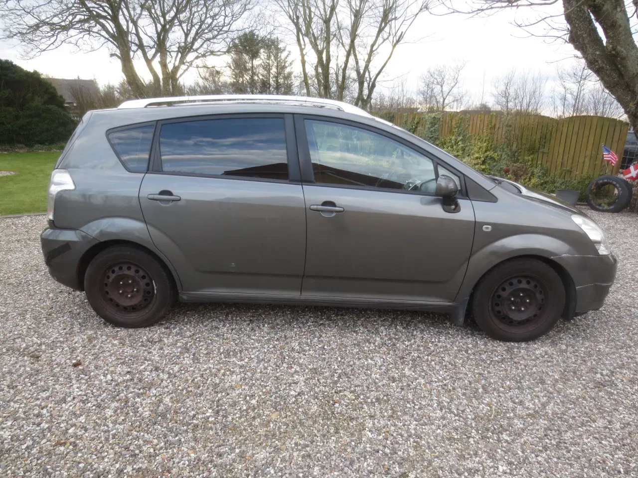 Billede 4 - Toyota Corolla Verso 2.2 D synet 12/24. 