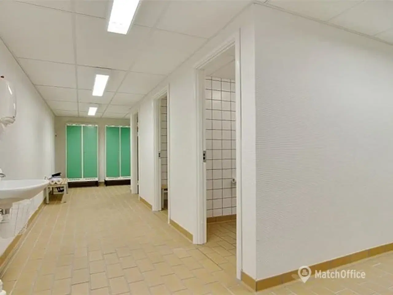 Billede 4 - Fine kontorer med bad til lav pris