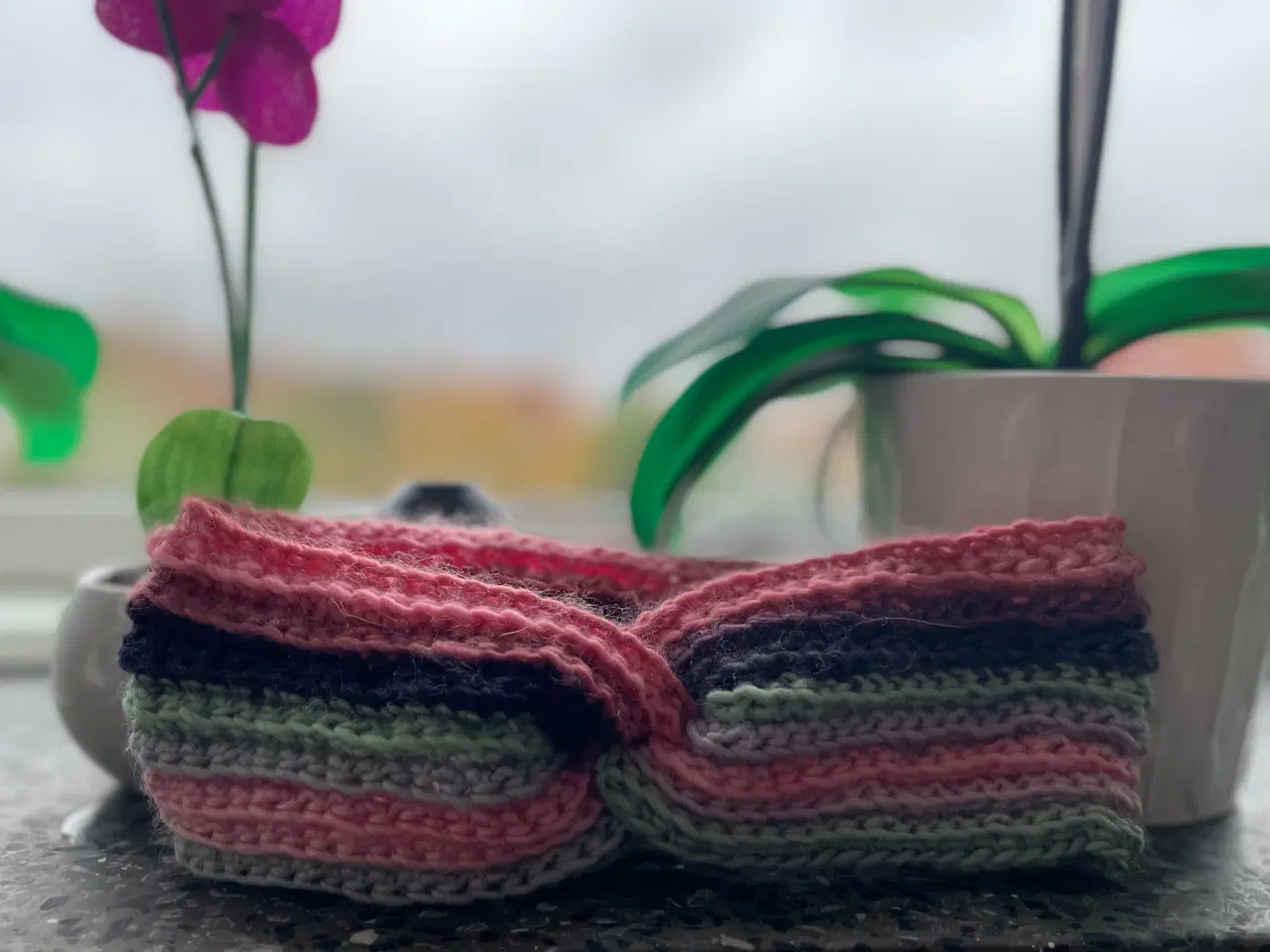 Billede 1 - Hjemme hæklede pandebånd