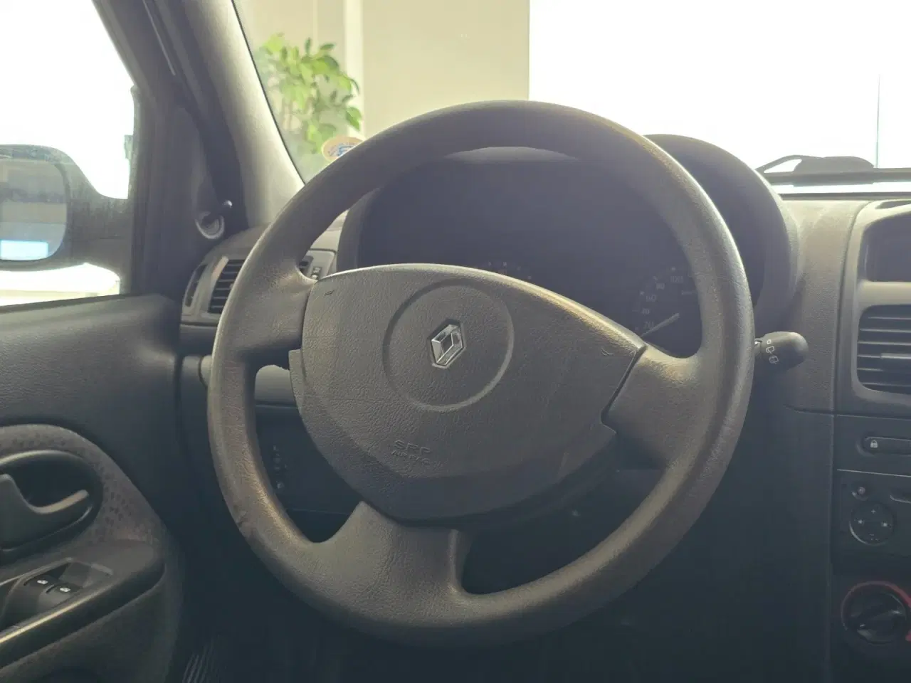 Billede 6 - Renault Clio II 1,2 8V Storia