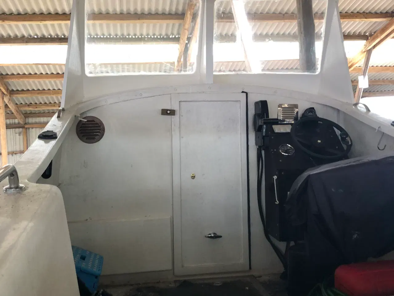 Billede 4 - 16 fod med kabine, 30 Hk motor og trailer