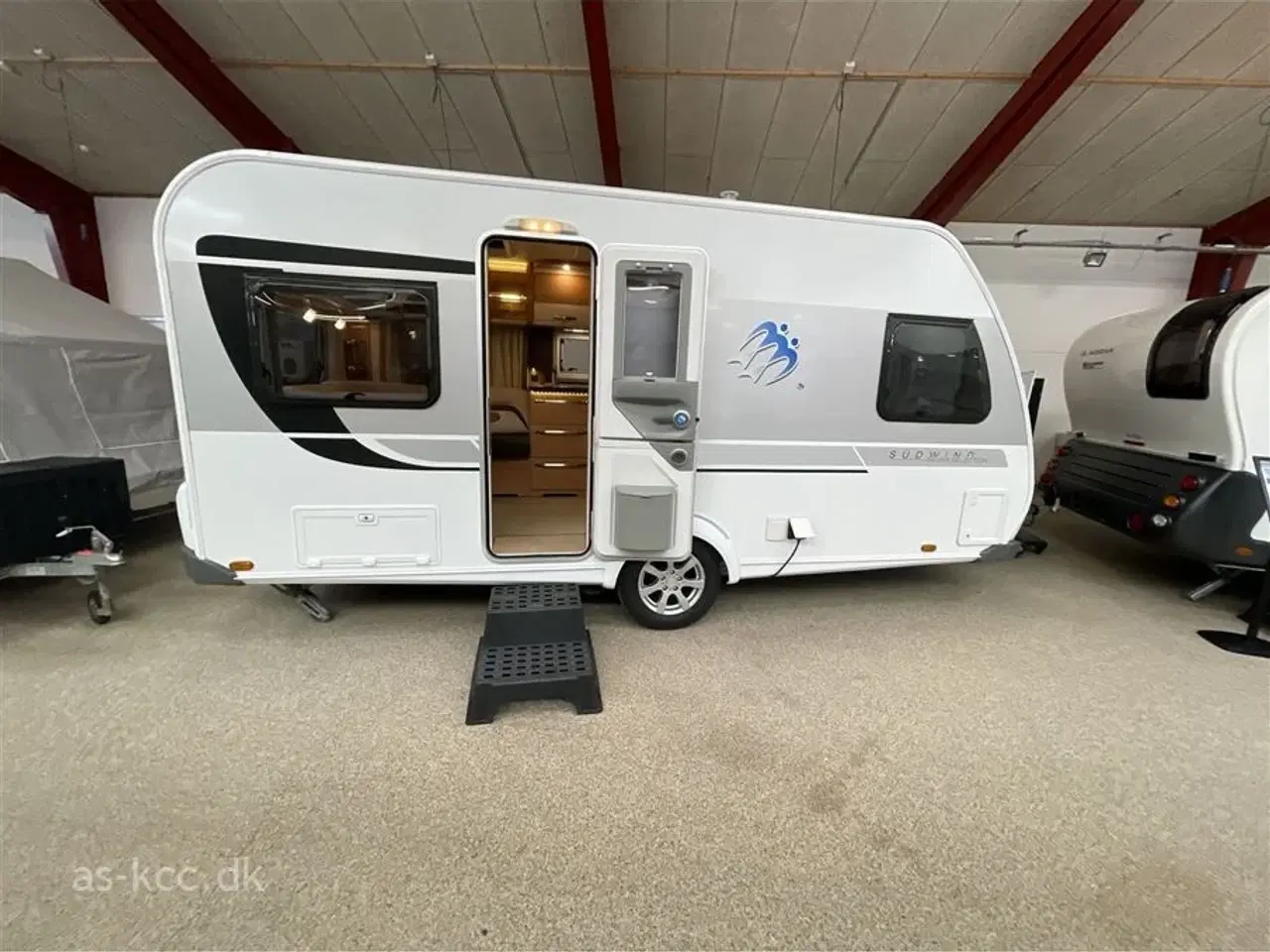 Billede 2 - 2017 - Knaus Südwind Silver Selection 450 FU   Knaus Südwind Silver Selection 450 FU Dobbeltseng