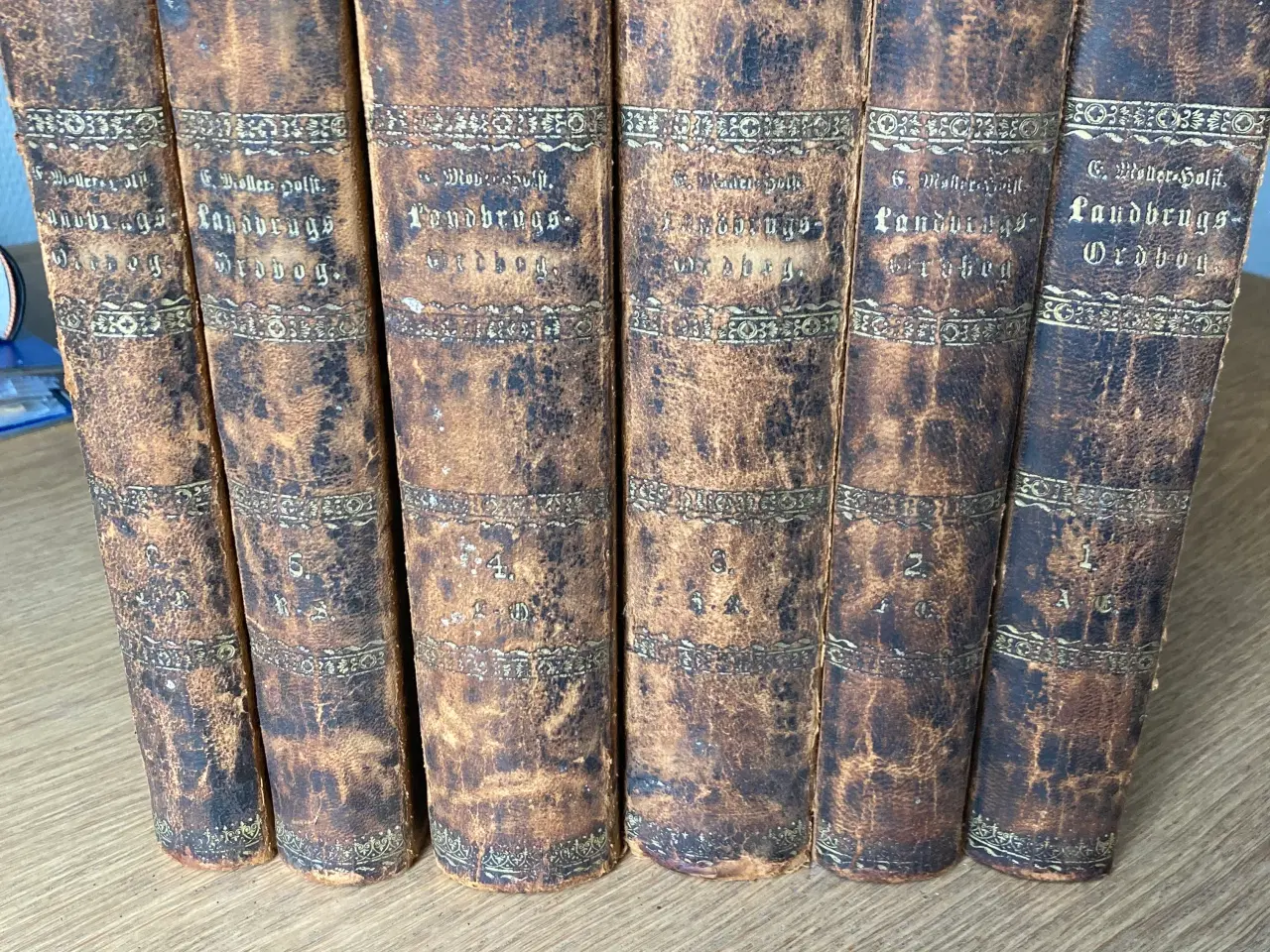 Billede 1 - Landbrugs-ordbog