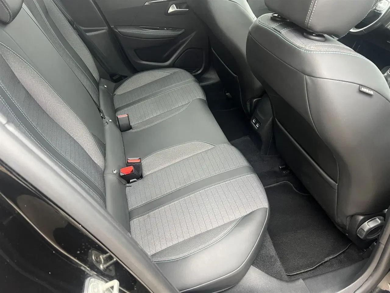 Billede 24 - Peugeot 208 1,5 BlueHDi Allure Sky 102HK 5d 6g