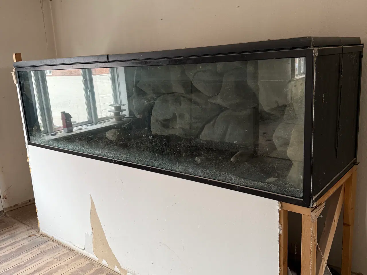 Billede 2 - Stort fiske aqarium