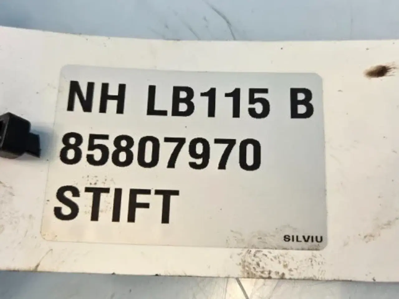 Billede 5 - New Holland LB115B Stift 85807970