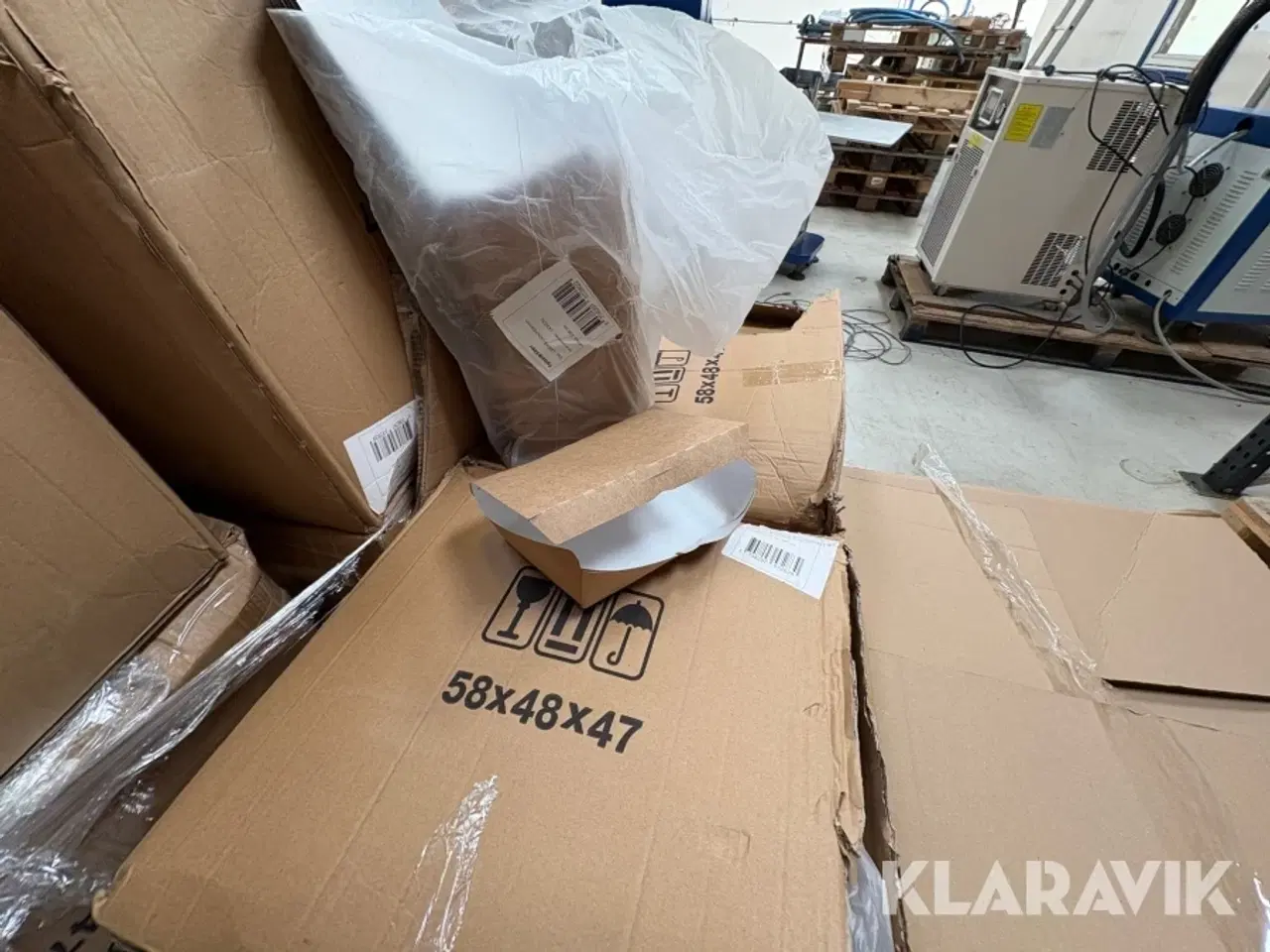 Billede 8 - Diverse papbakker til mad