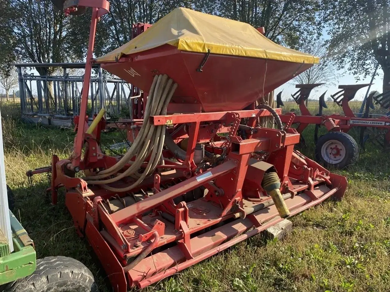 Billede 1 - Lely rotorharve 3 meter med Lely/Accord luftsåmaskine