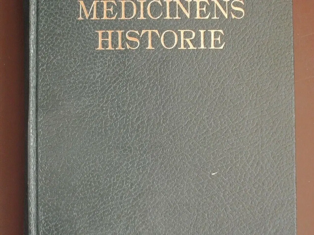 Billede 1 - medicinens historie, af edv. gotfredsen