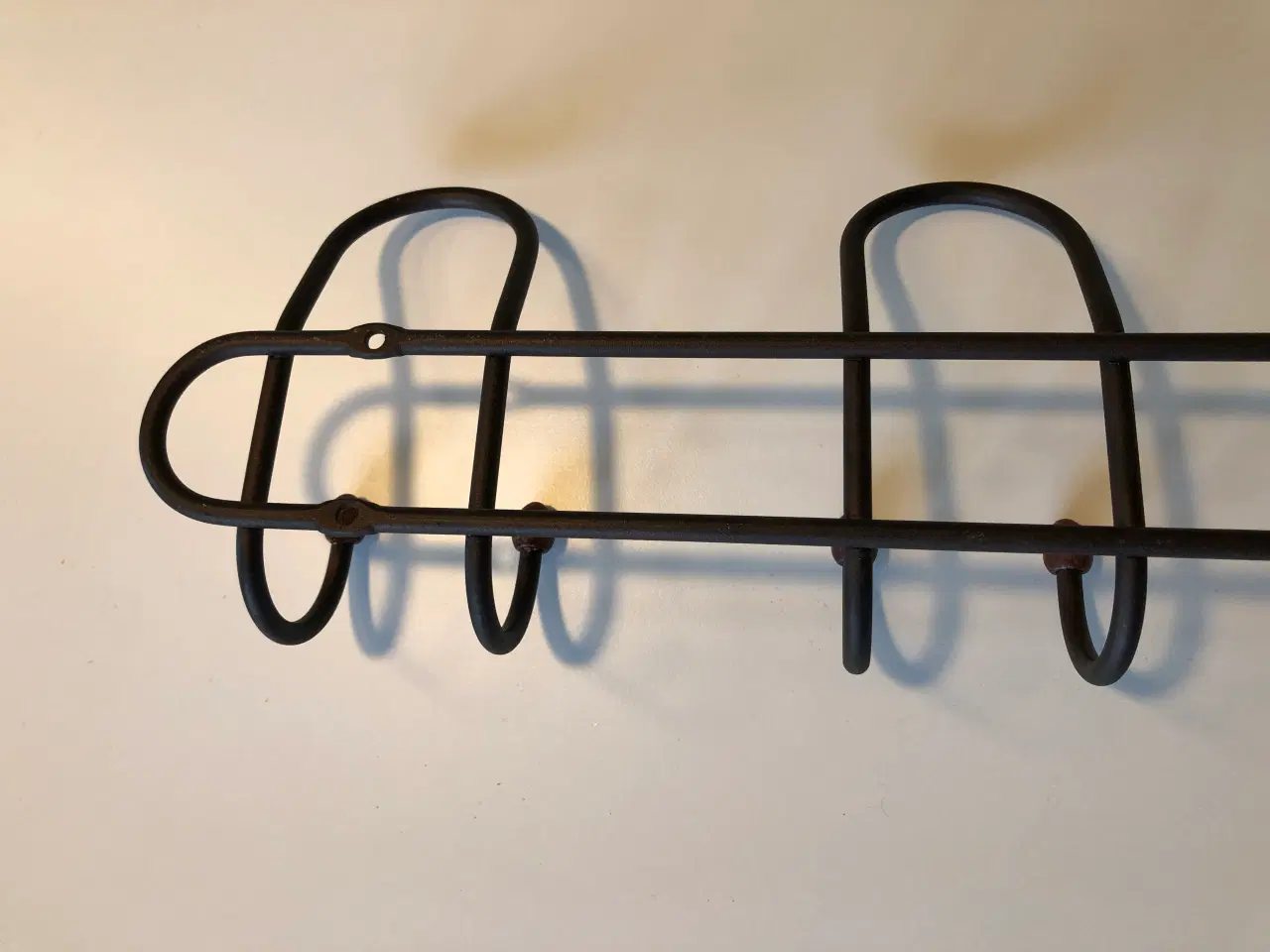 Billede 8 - Knagerække i metal/træ