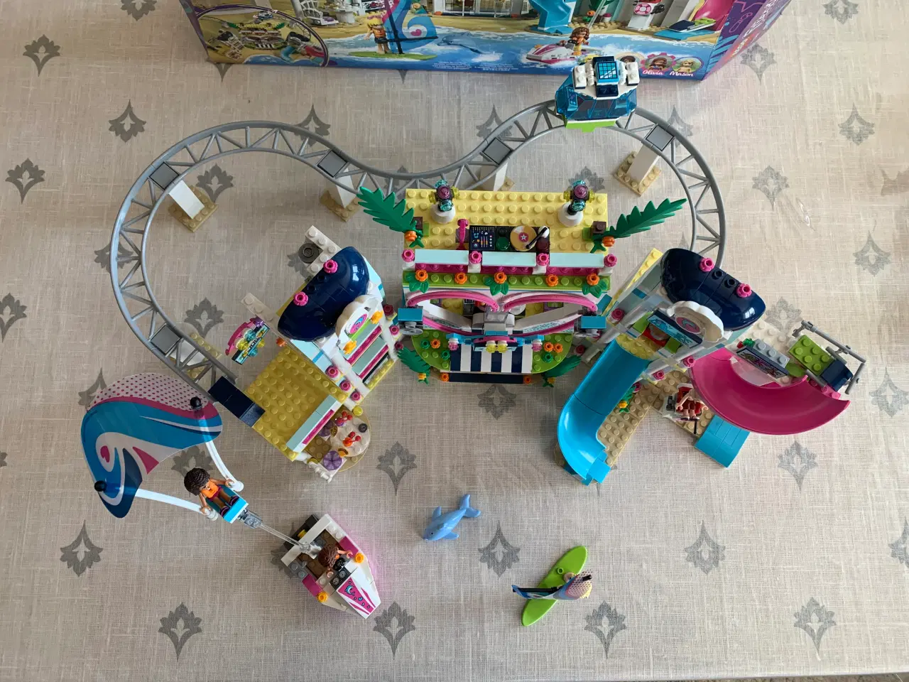 Billede 3 - Lego friends Heartlake feriecenter