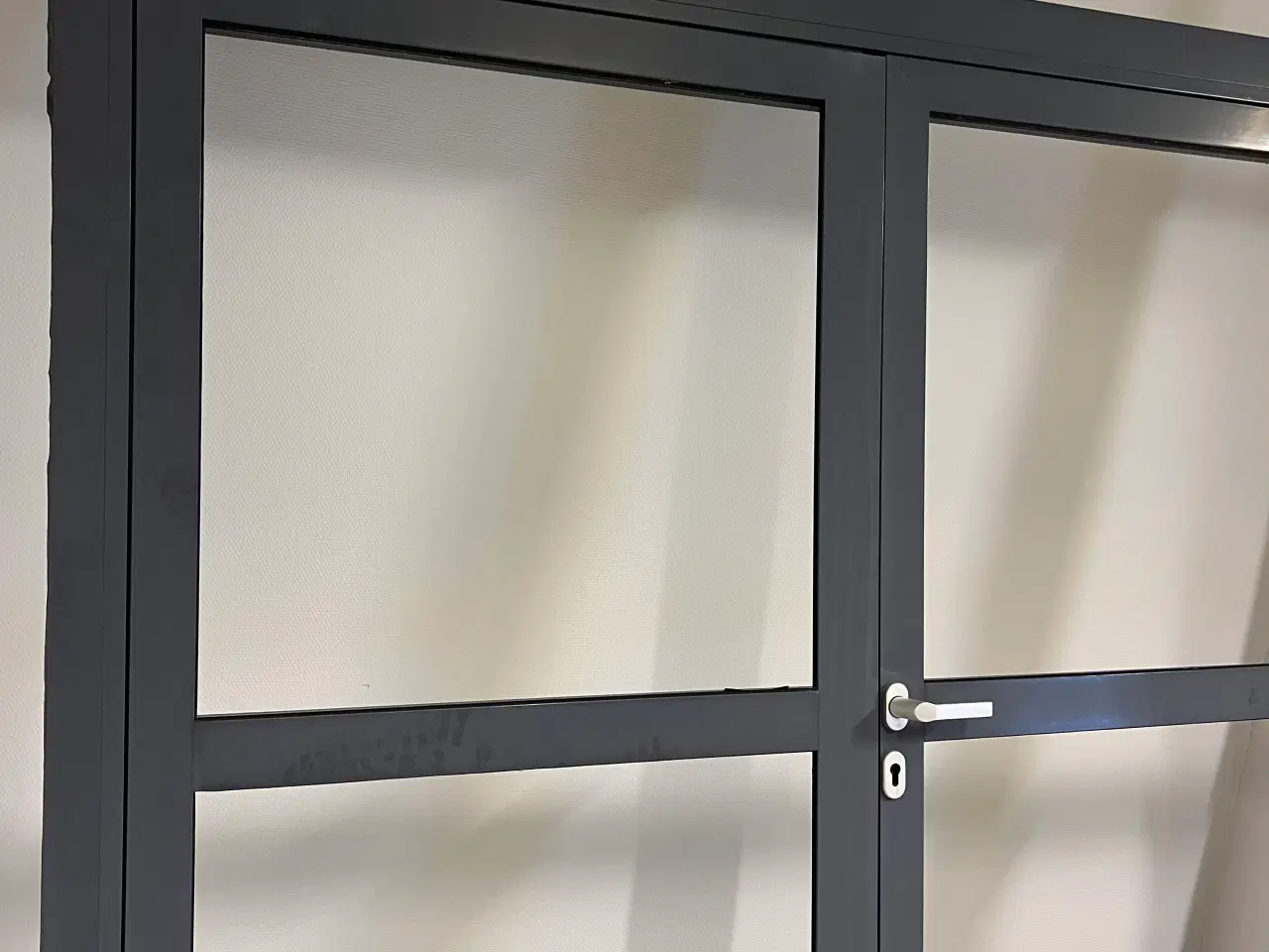 Billede 3 - Glas Facade parti (300cmx300cm) (Skaffor Blå glas)
