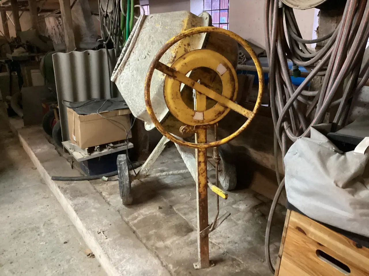 Billede 5 - Beton blander 