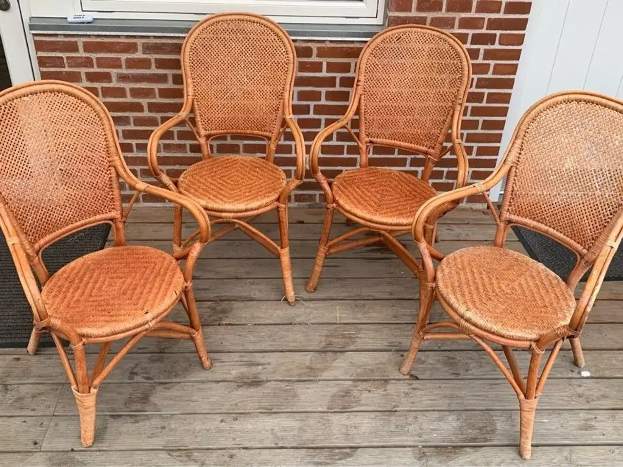 Billede 1 - 3 stk Fletstole sælges for kr 25 pr stk