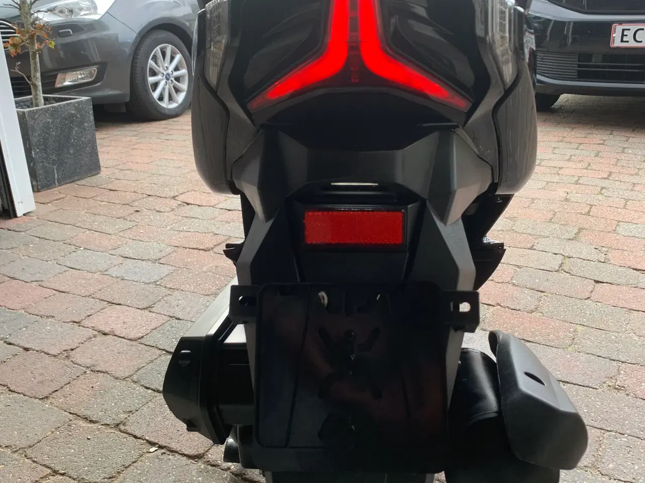 Billede 7 - Vga Street-X 30 km 2025. 2250 km