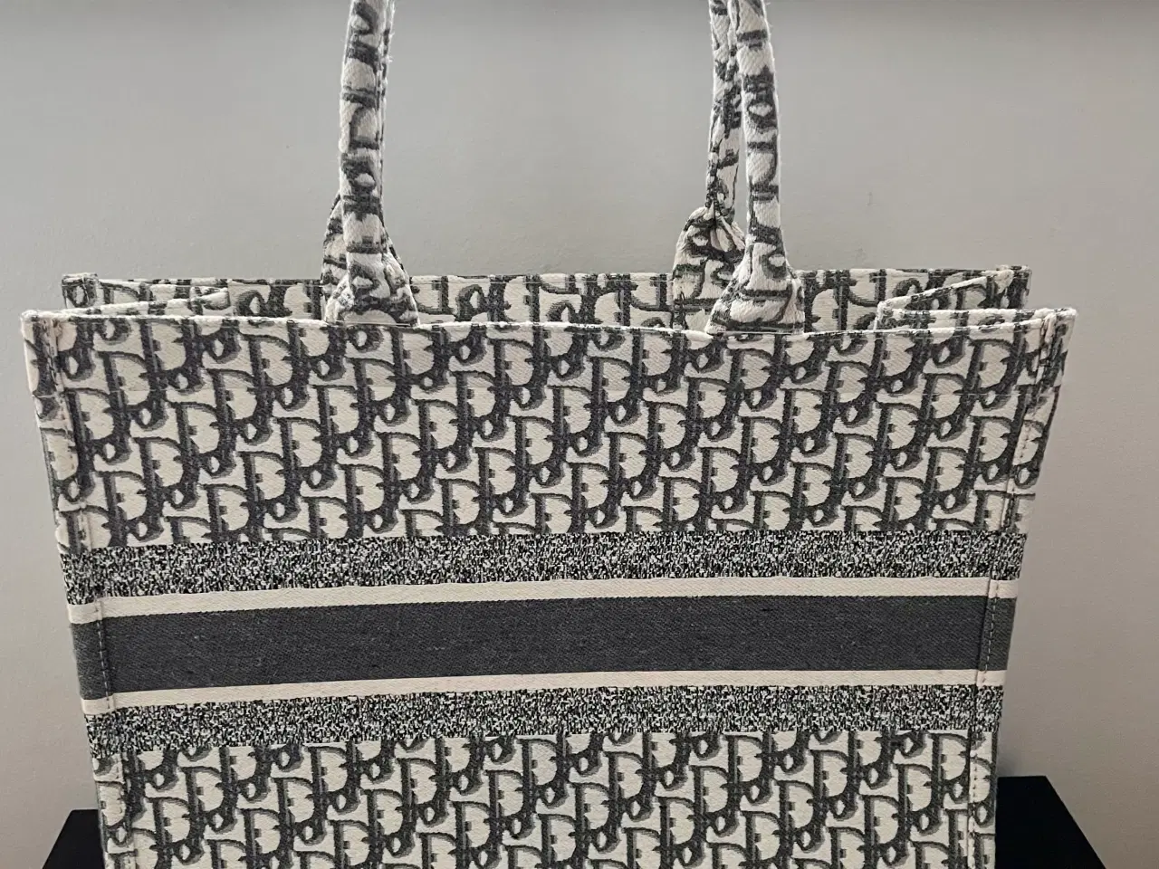 Billede 2 - Fin stof taske til kvinder