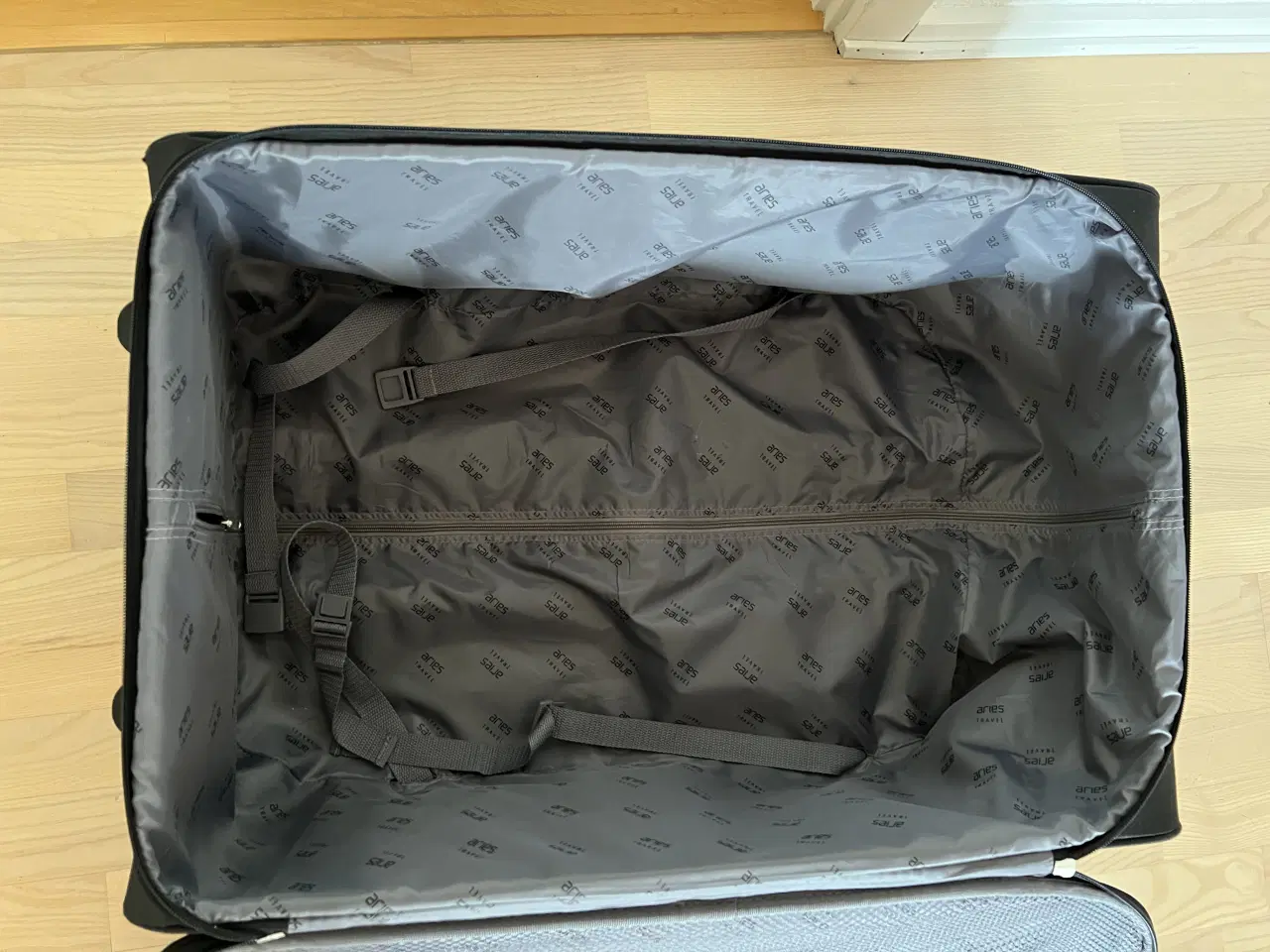 Billede 11 - Aries Travel kuffert