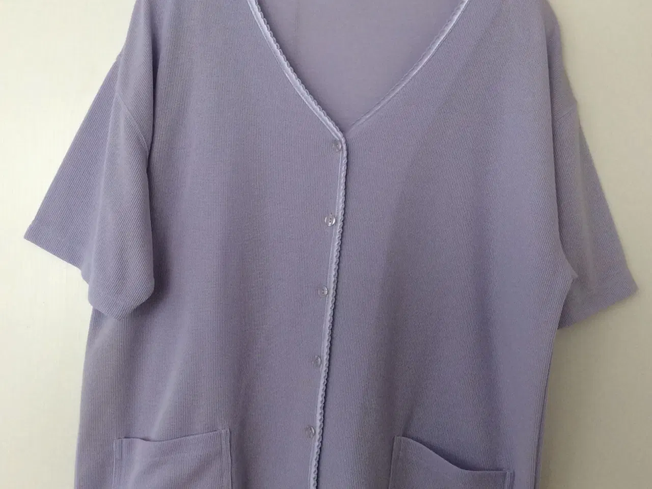 Billede 1 - T shirts/cardigan