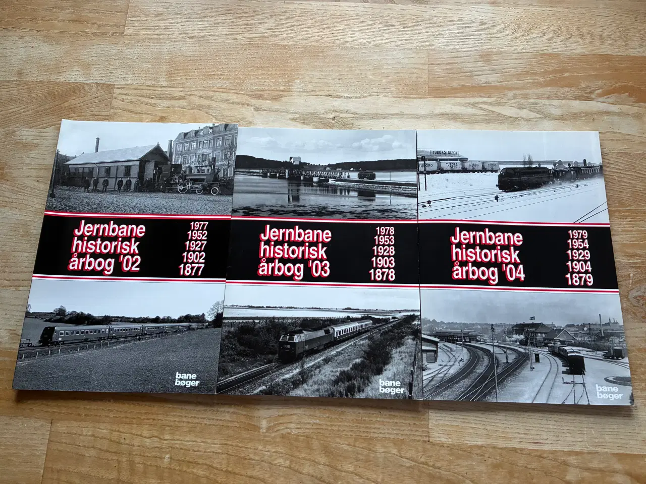 Billede 4 - 15 stk. Jernbane Historisk Årbog.