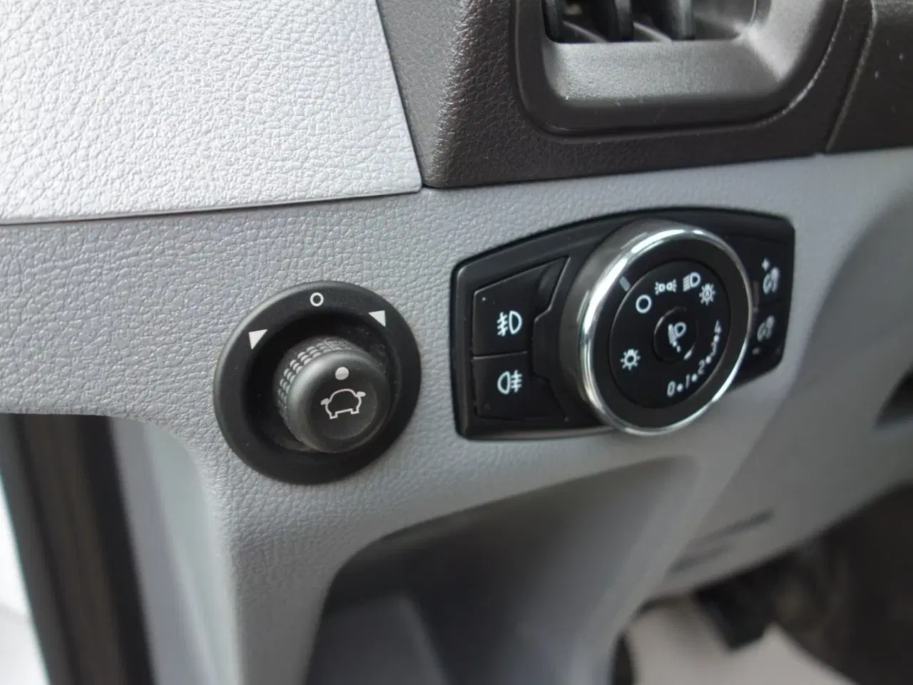 Billede 6 - Ford Transit 350 L2 Chassis 2,0 TDCi 130 Db.Kab Trend RWD