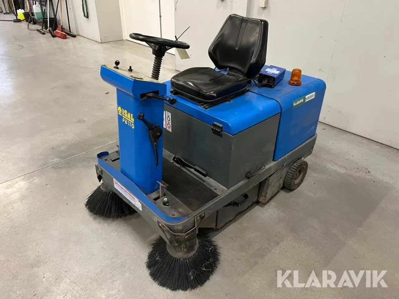 Billede 1 - Fejemaskine Isal PB110