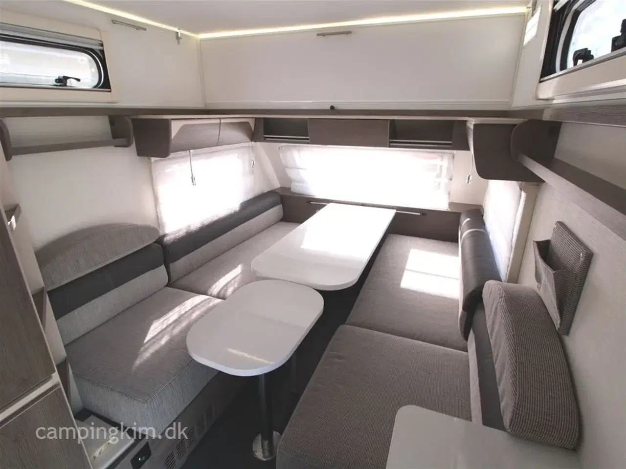 Billede 3 - 2022 - SILVER Evasion 390 TDE   SPAR OVER 35000 KR. PÅ SILVER´S TOPMODEL MED LØFTETAG