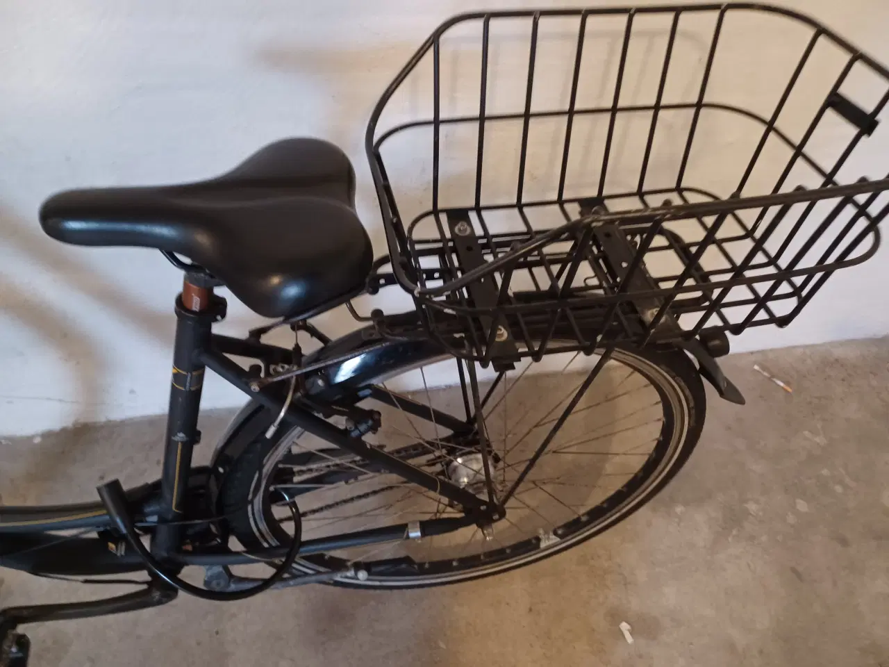 Billede 8 - En velkørende Faltec damecykel