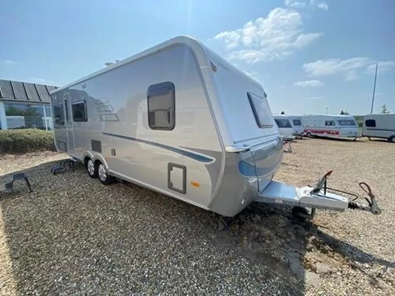 Billede 1 - Hymer NOVA GL 680