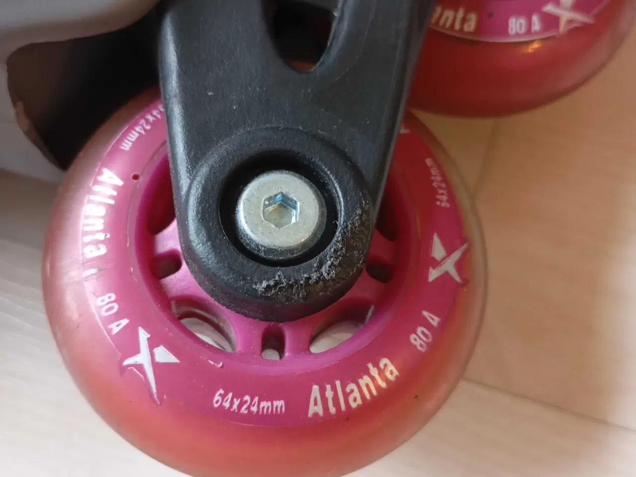 Billede 15 - Børne skøjter inliners. Str. 31-34.